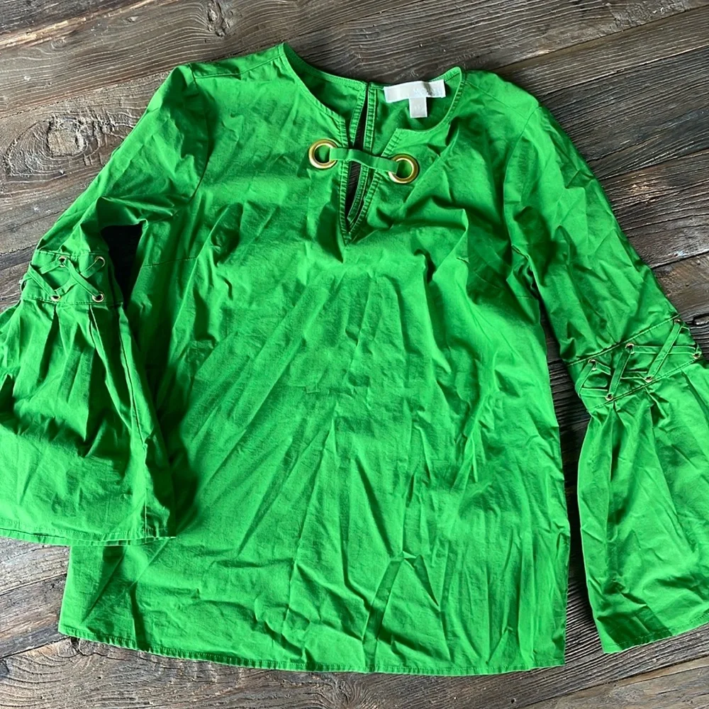 Michael Kors green cotton bell sleeved blouse EUC Size XS - Picture 2 of 10